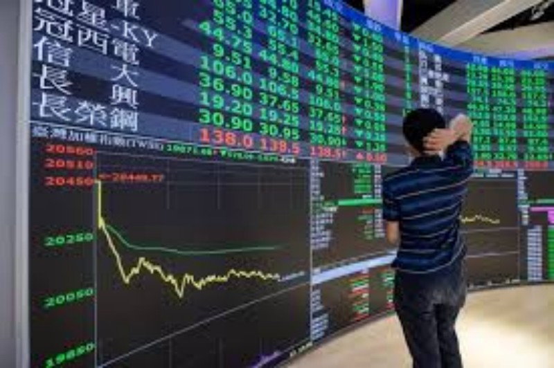 年末筹码集中，解析市场暗流涌动的投资机遇