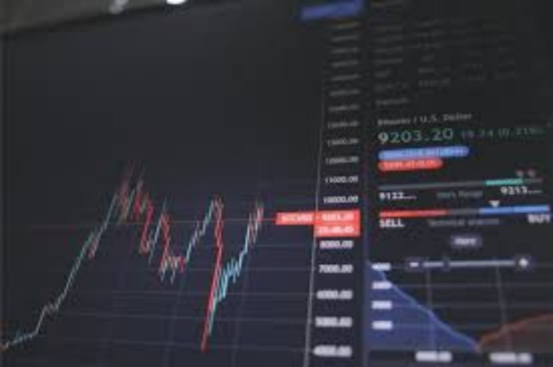 解析当前市场热点：主题投资策略的机会与挑战